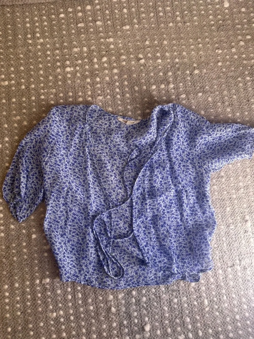 Eco-Friendly Modern Renewal Double Tie Top XS - Picture 2 of 4